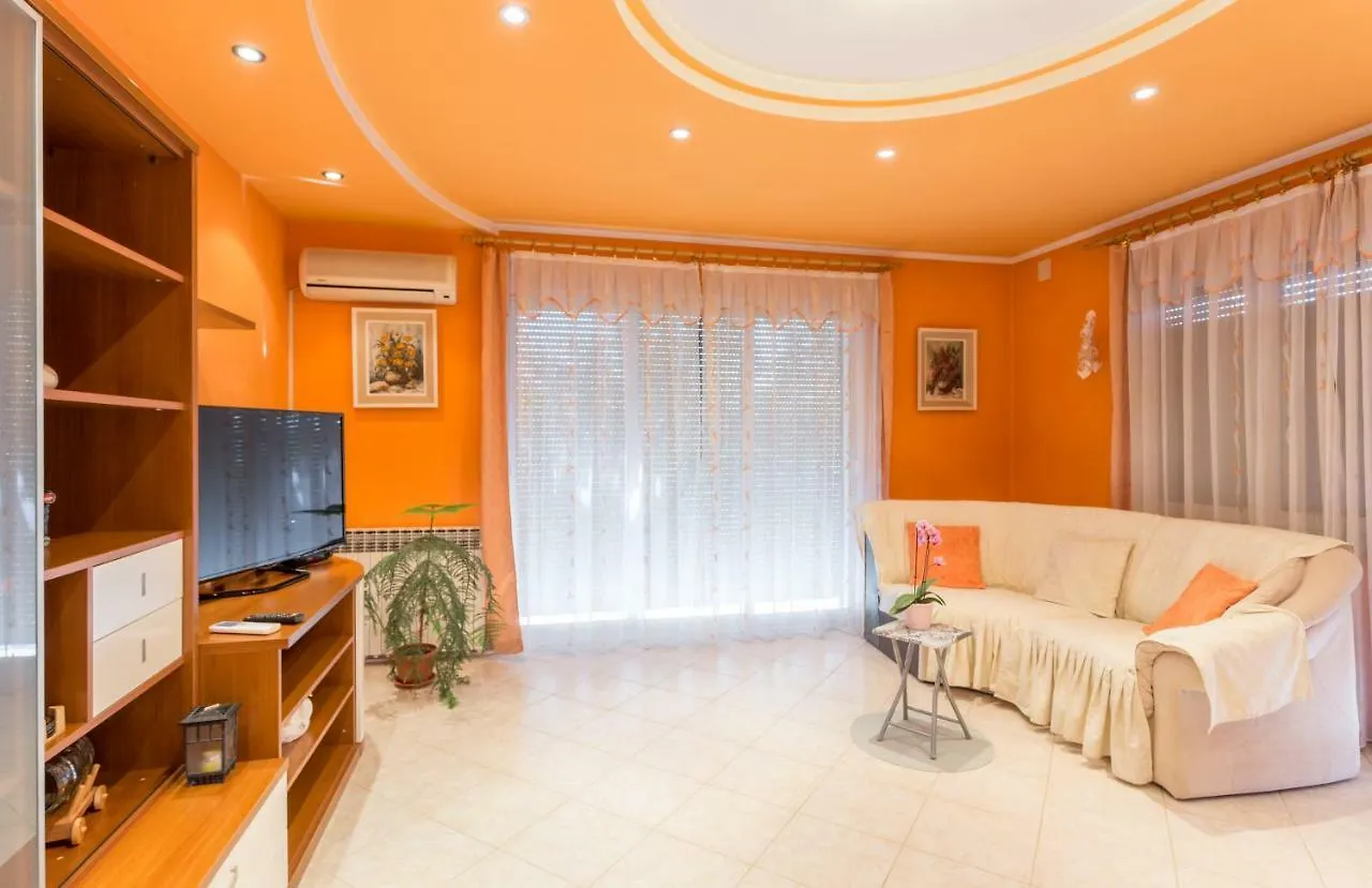 Apartment Dean Umag